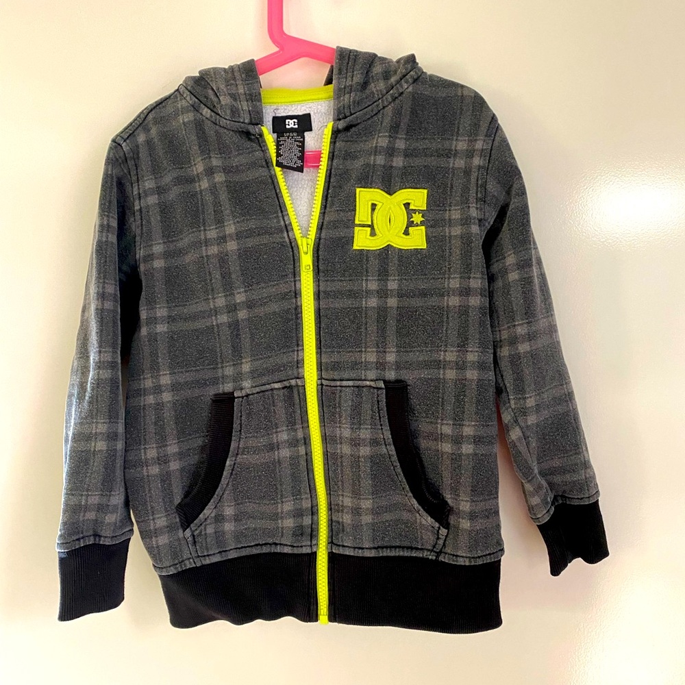 DG HOODIE SIZE S/P (5/6)